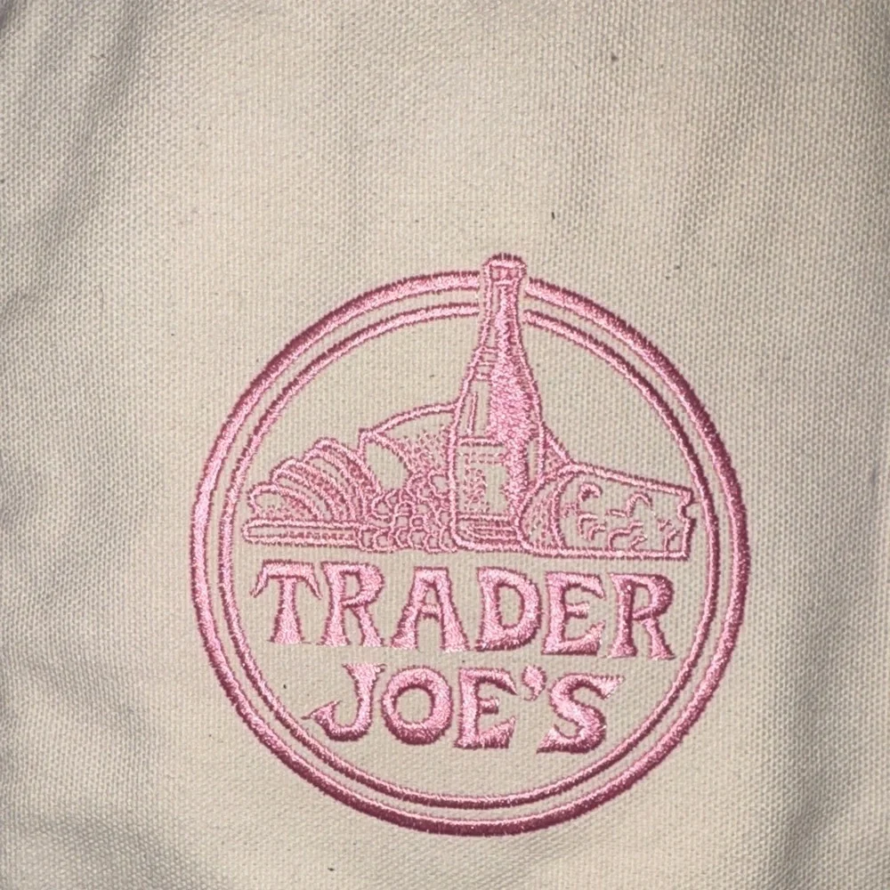 Trader Joe’s Cream and Lavender Large Canvas Tote Bag NWT - Picture 3 of 4